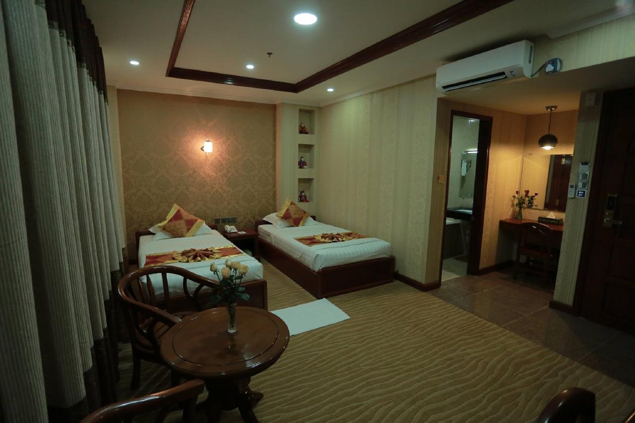 Silver City Hotel Mandalay Eksteriør bilde
