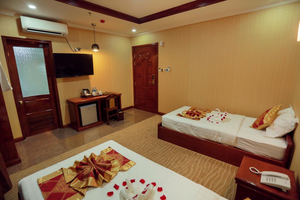 Silver City Hotel Mandalay Eksteriør bilde