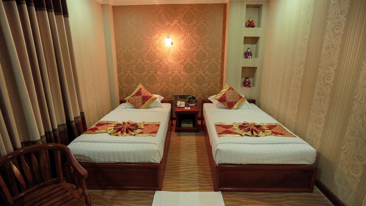 Silver City Hotel Mandalay Eksteriør bilde