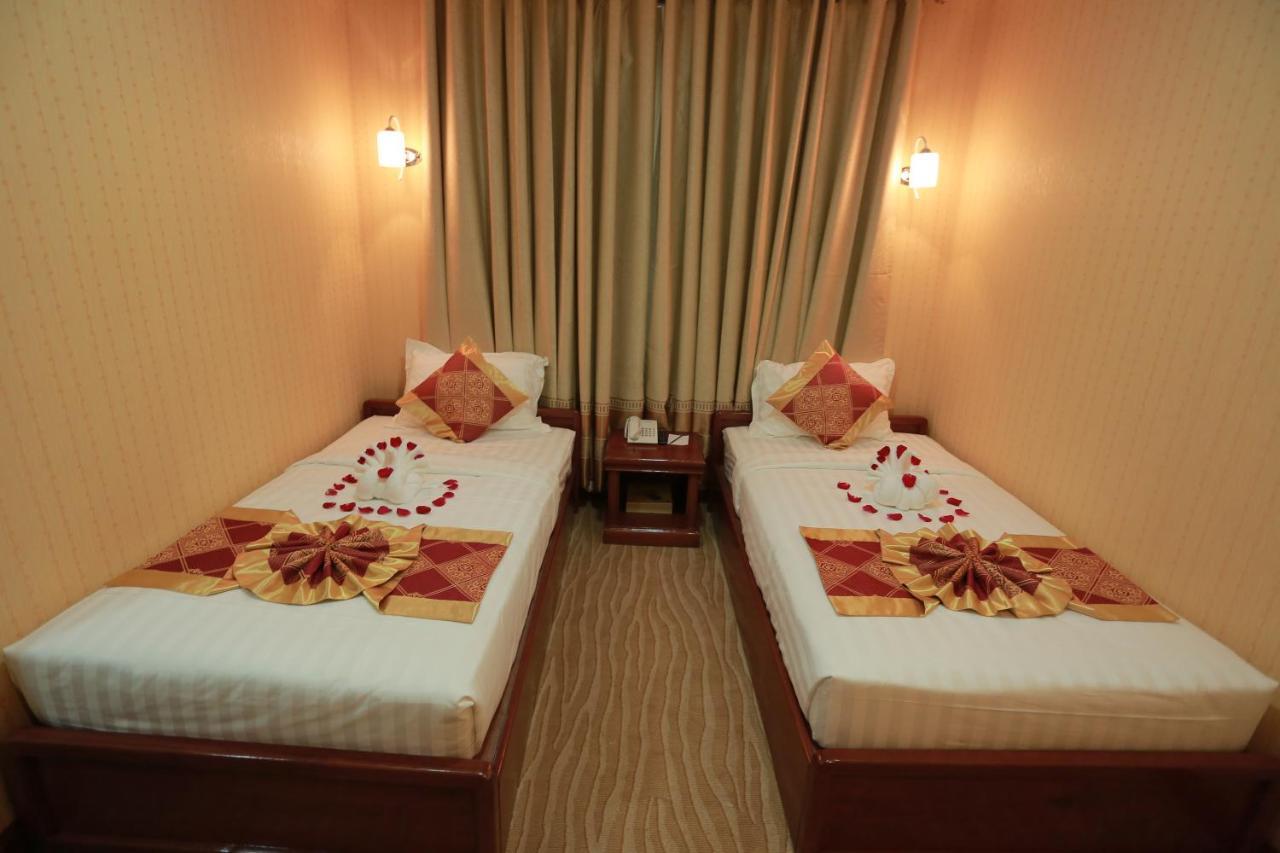 Silver City Hotel Mandalay Eksteriør bilde